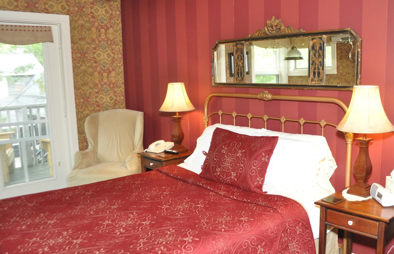 Sylvan Inn Bed & Breakfast Glen Arbor Ngoại thất bức ảnh