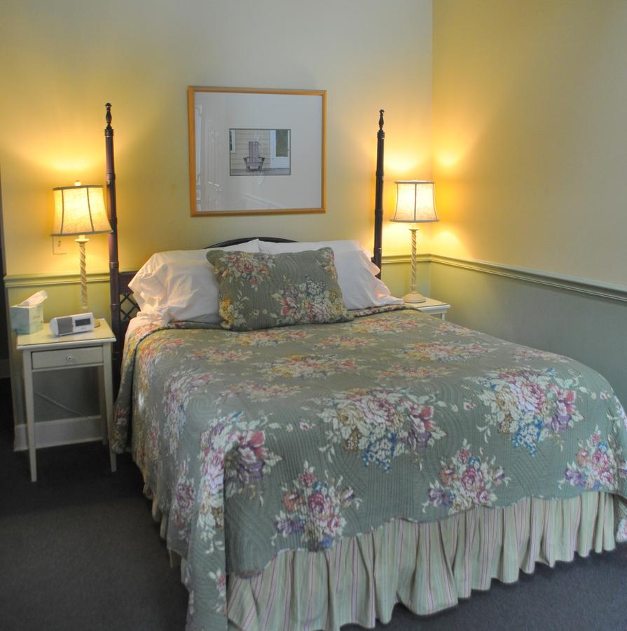 Sylvan Inn Bed & Breakfast Glen Arbor Ngoại thất bức ảnh